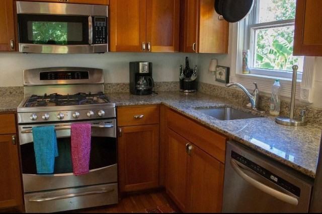 4515 Shoalwood Avenue #4515A - Photo 6 of 9