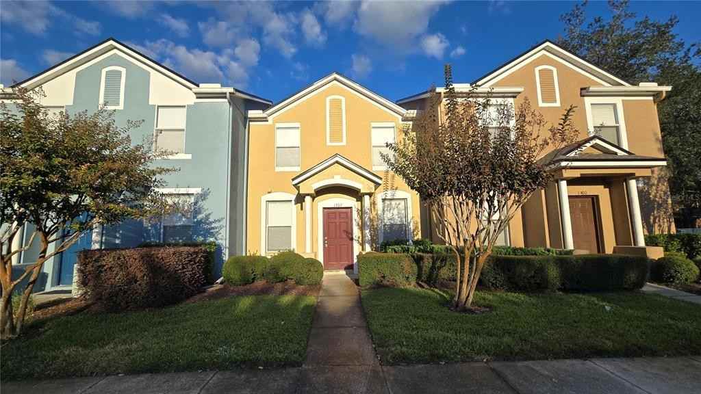 1302 Denman Ct #1302 - Photo 2 of 28