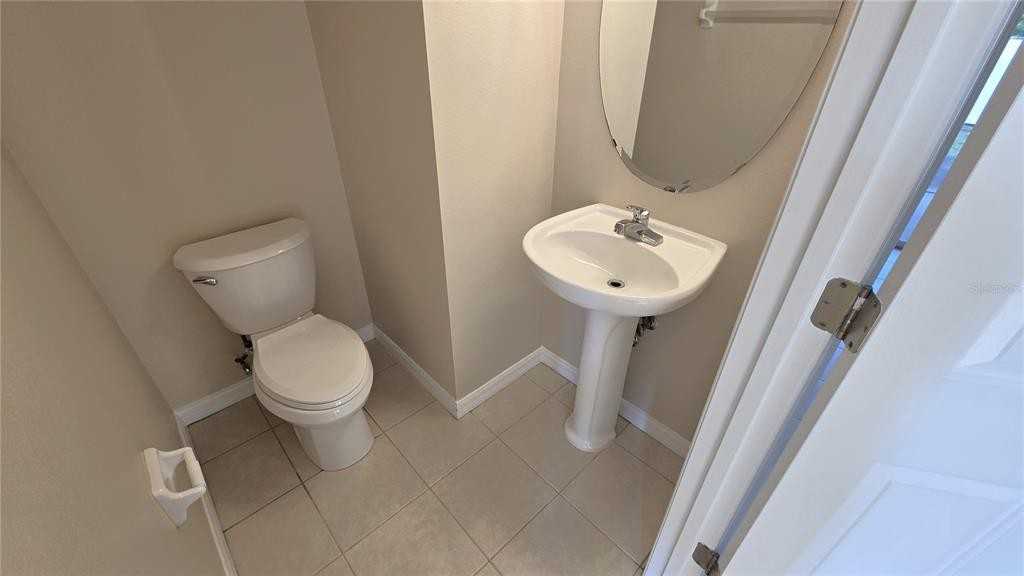 1302 Denman Ct #1302 - Photo 3 of 28