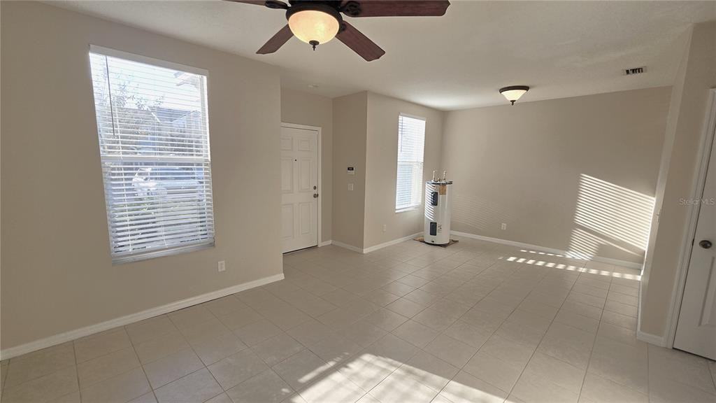 1302 Denman Ct #1302 - Photo 5 of 28