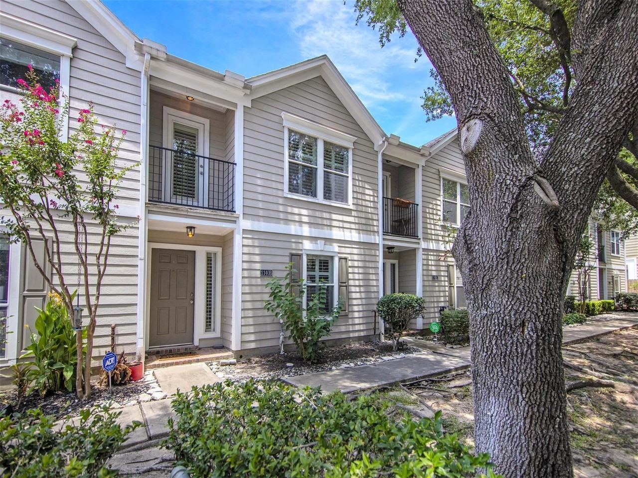 1140 W 25th St #1140B - Photo 6 of 27