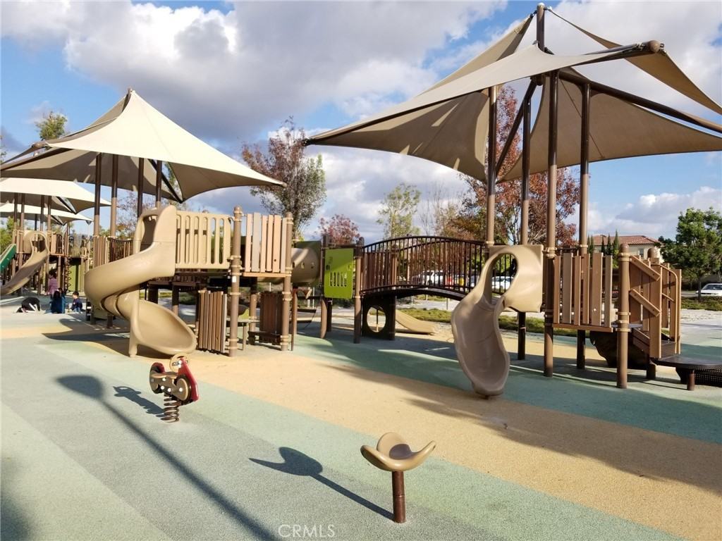 74 Rose Arch #74 - Photo 2 of 21