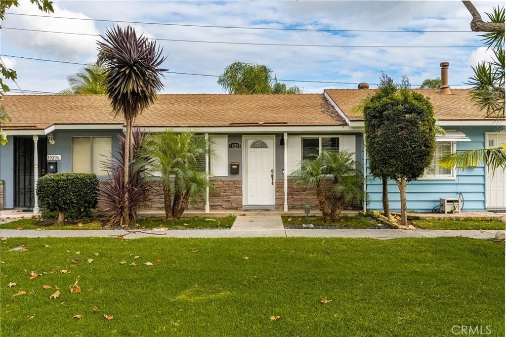 10238 Disney Circle #10238 - Photo 3 of 25
