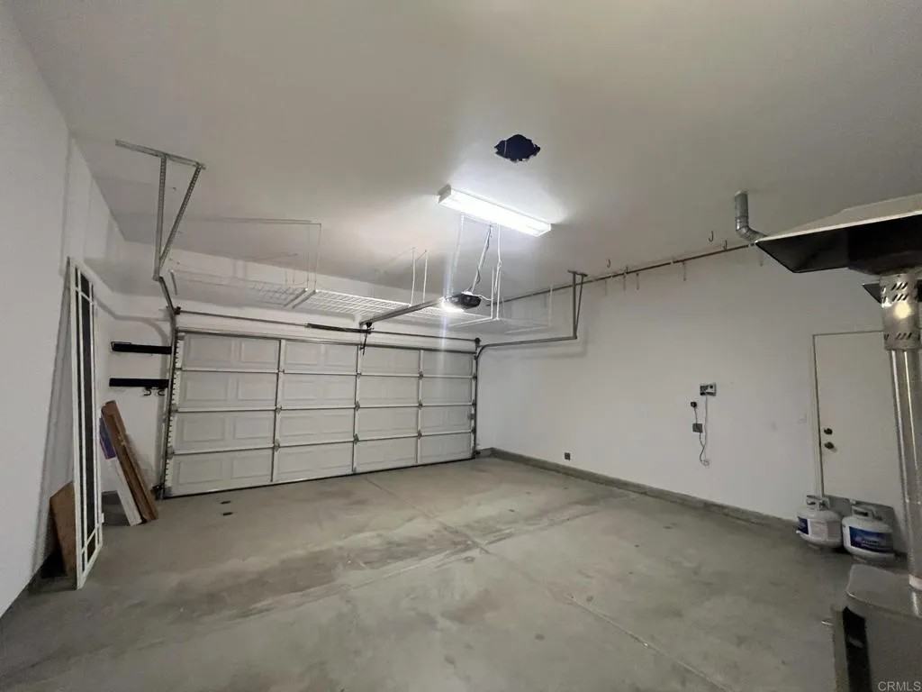 593 Oak Place #593 - Photo 6 of 15