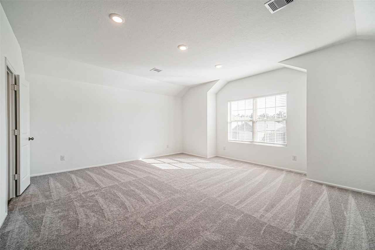 2118 Fisher Bend Dr #2118 - Photo 3 of 37