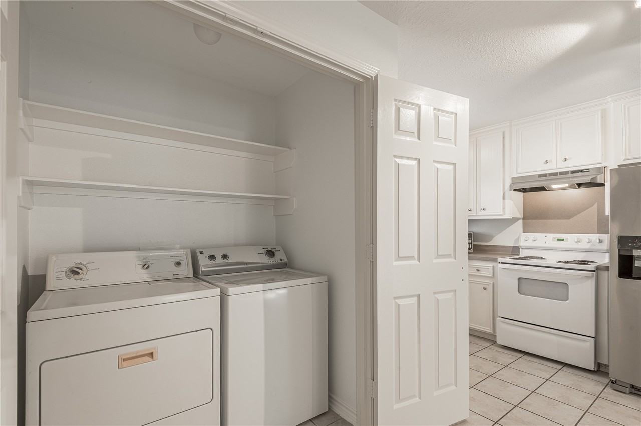 2118 Avenue M #2118A - Photo 4 of 32