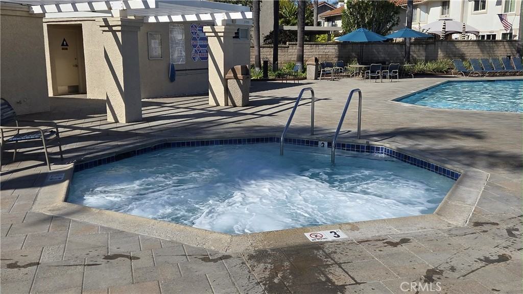 24212 Davida #24212 - Photo 4 of 32