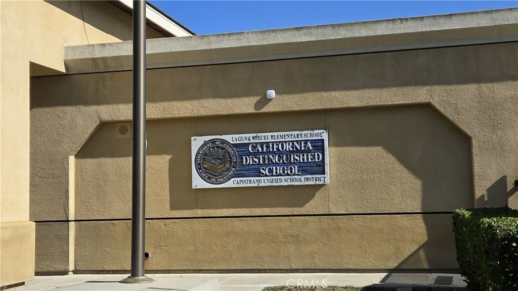 24212 Davida #24212 - Photo 5 of 32