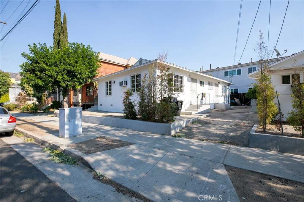 347 Dryden Street #347B - Photo 6 of 17