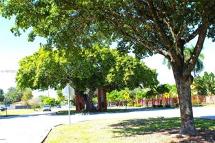 13685 Northeast 10th Avenue - Photo 1 of 1