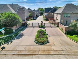 featured image of 18324 Parkview Point Drive #18324