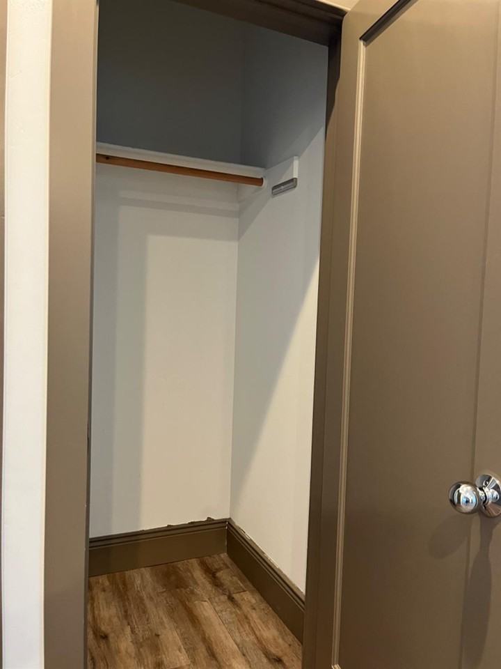 401 2nd Street #401-206 - Photo 4 of 27