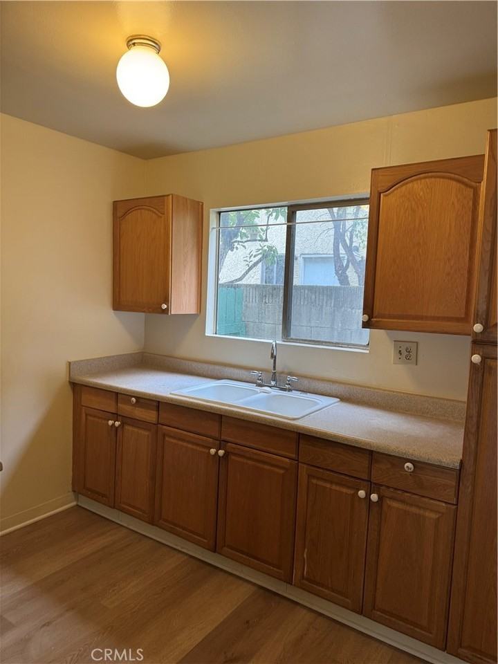 936 West Duarte Road #936C - Photo 5 of 29