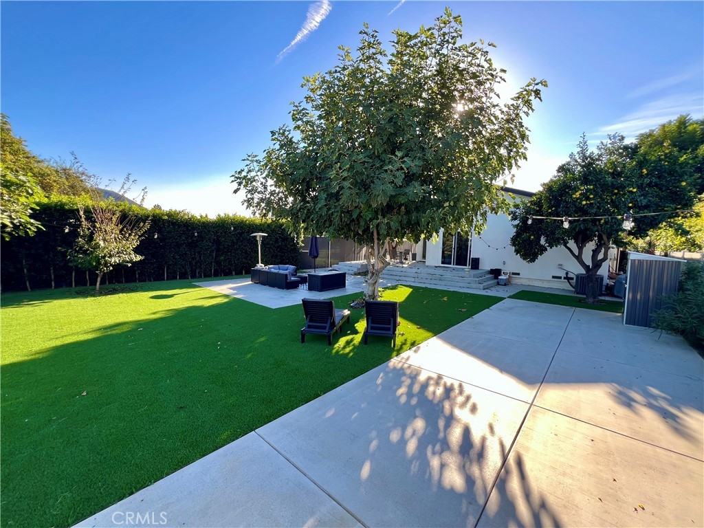 502 North Avon Street #502 - Photo 6 of 26