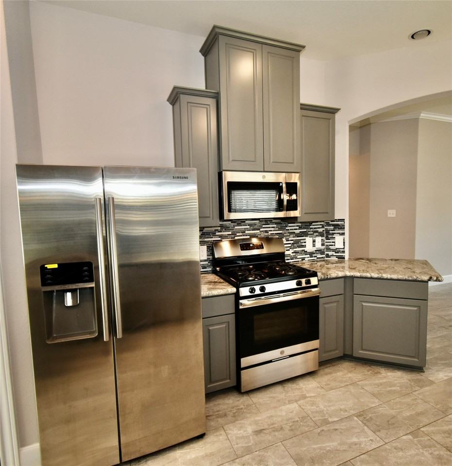 18226 Willow Edge Dr #18226 - Photo 5 of 15