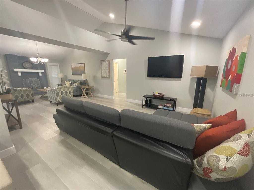 3424 Willow Wisp Drive South #3424 - Photo 2 of 16