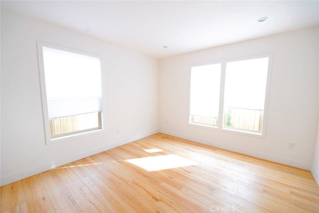 3642 1/2 6th Ave #3642 - Photo 4 of 26