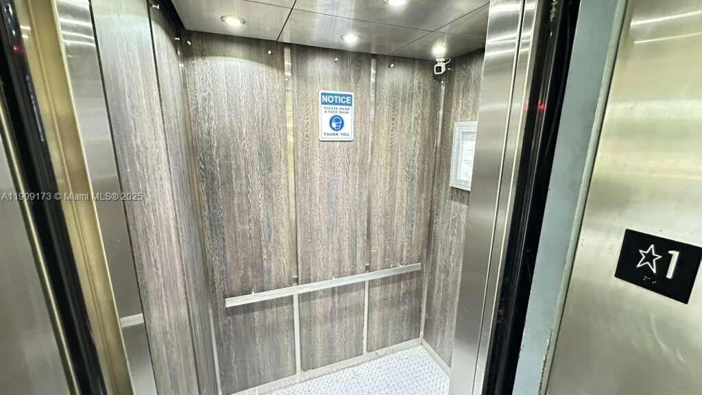 1475 Northeast 125th Terrace