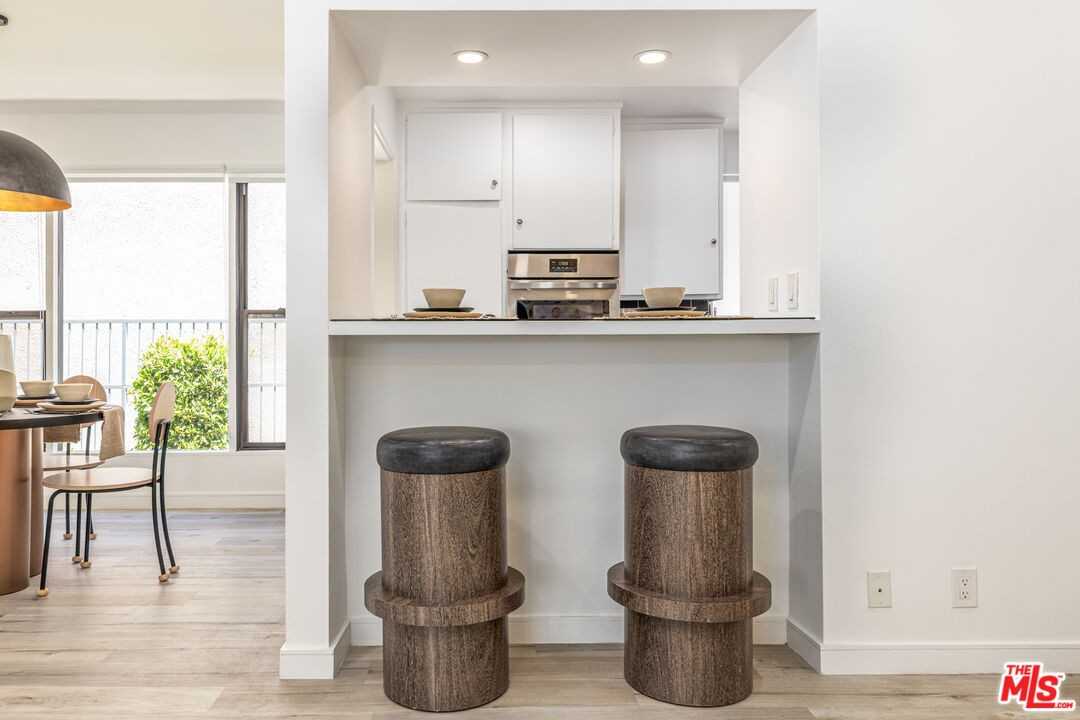 8911 Cynthia Street #8911-7 - Photo 5 of 14