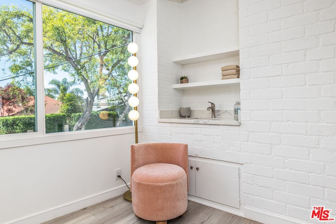 8911 Cynthia Street #8911-7 - Photo 6 of 14