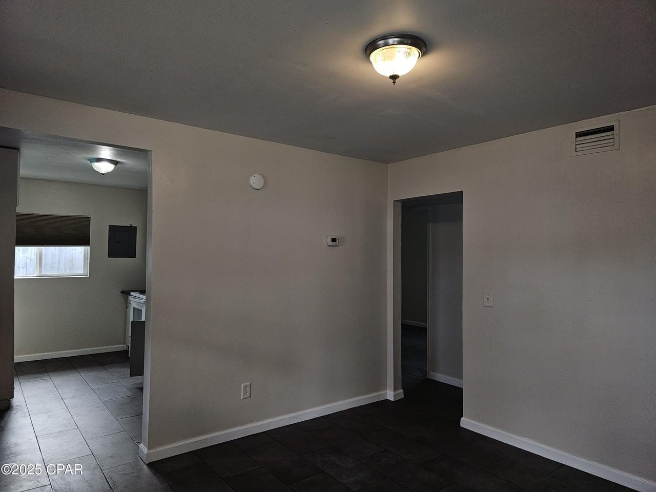 705 Satsuma Ave #705 - Photo 6 of 14