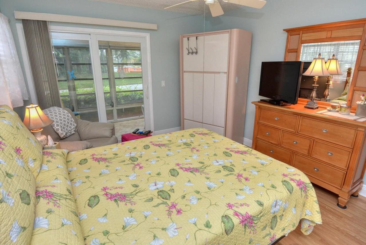 1225 Northwest 21st Street #1225-2602 - Photo 4 of 24