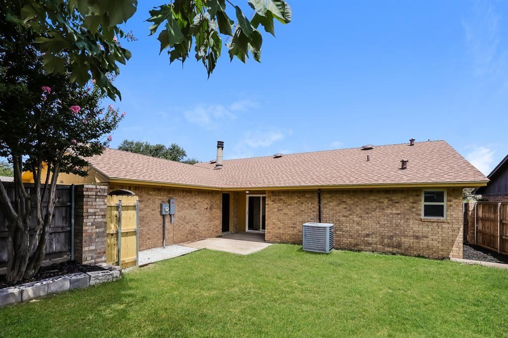 1816 Christopher Drive #1816 - Photo 7 of 16