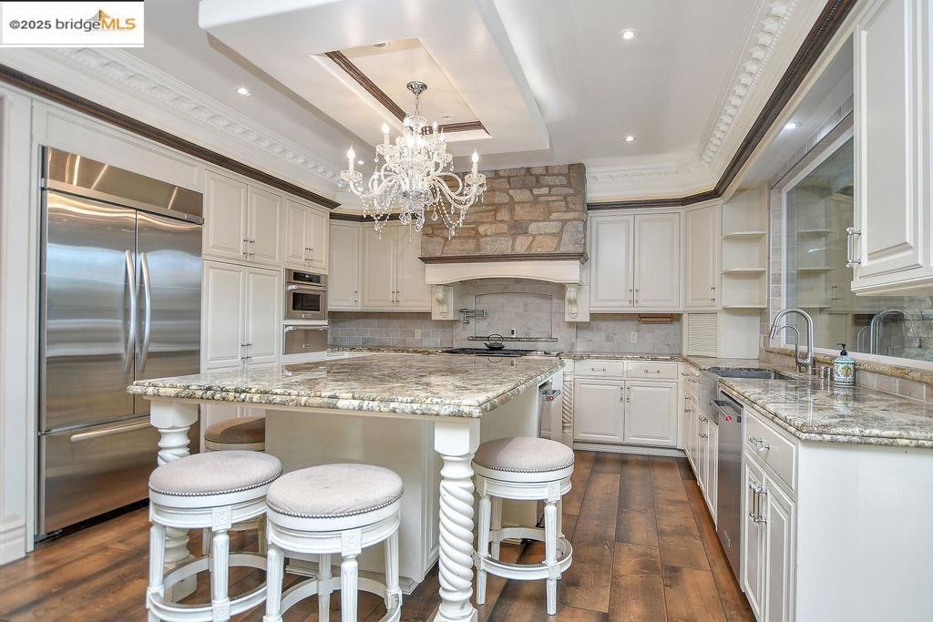 5580 Edgeview Dr #5580 - Photo 2 of 42