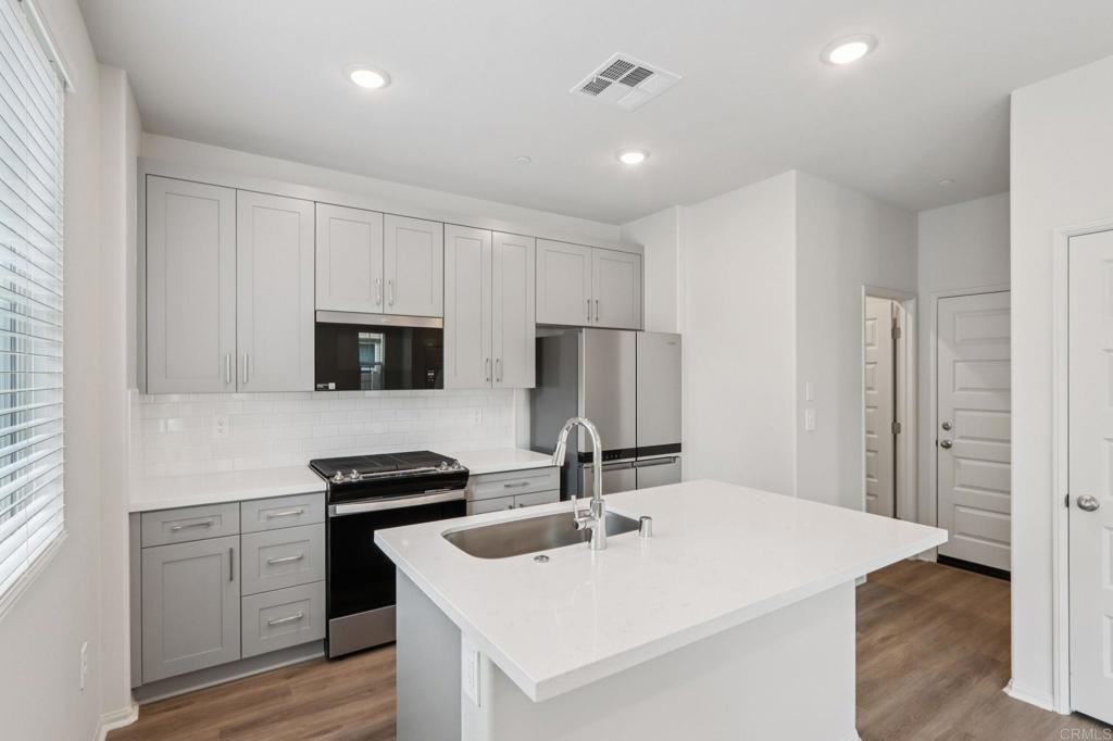 28473 Via Rioja #28473 - Photo 2 of 34