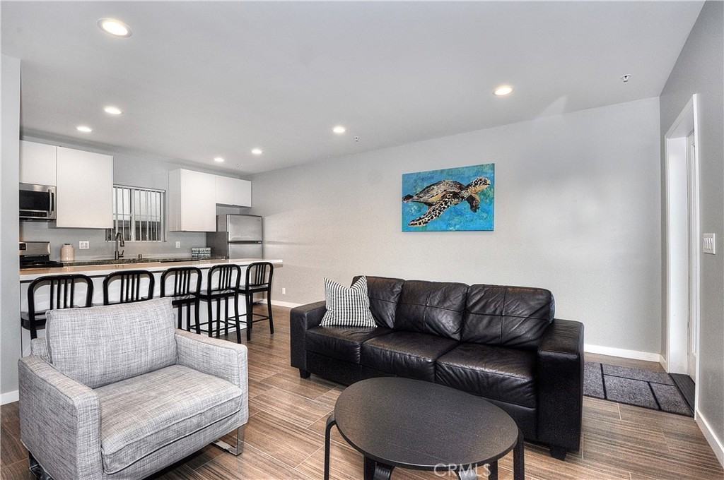 314 N Ola Vis #314 - Photo 5 of 20