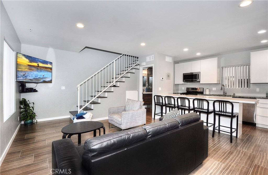 314 N Ola Vis #314 - Photo 6 of 20