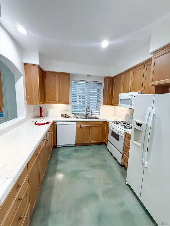 1431 Trouville Lane #1431-5 - Photo 5 of 28