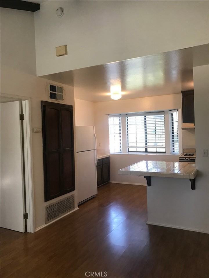 7125 Shoup Ave #7125-201 - Photo 6 of 16