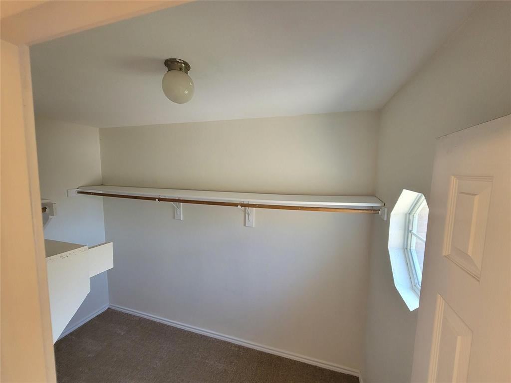 1256 Redman Ave #1256 - Photo 3 of 8