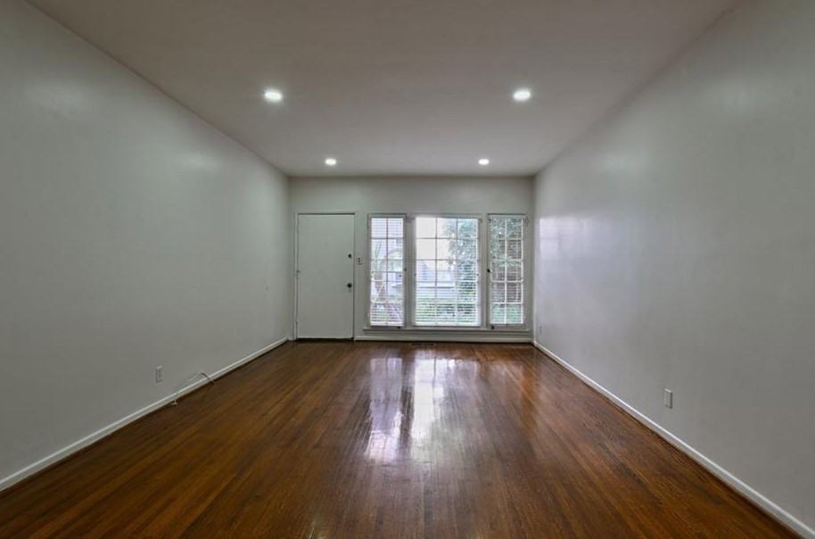 149 S Crescent Dr #149B - Photo 7 of 16