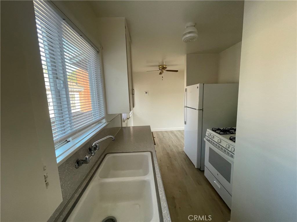 731 South Almansor Street #731 - Photo 7 of 25