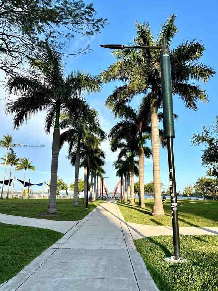 520 Northeast 38th Street #520-8