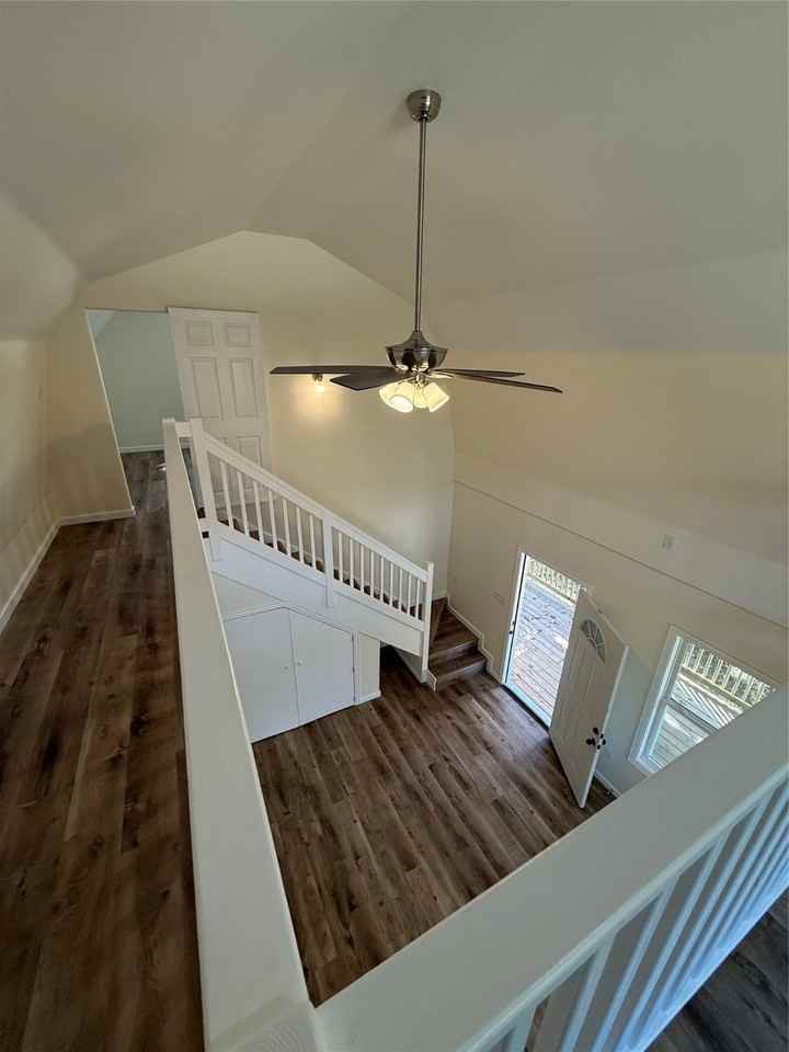 436 Shadywood Dr #436 - Photo 6 of 27