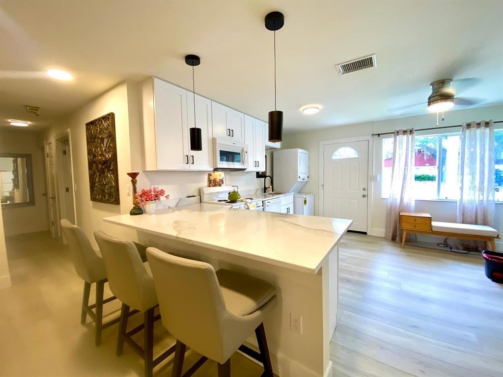 415 Mapleway #415A - Photo 4 of 50