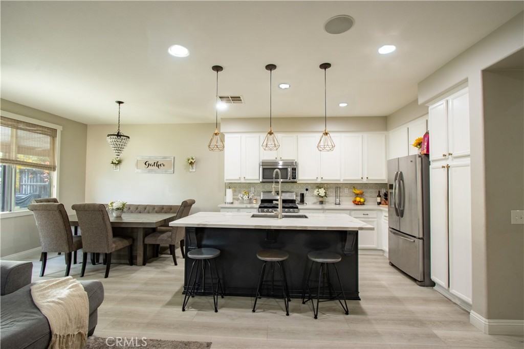 23650 Aquacate Road #23650 - Photo 6 of 19