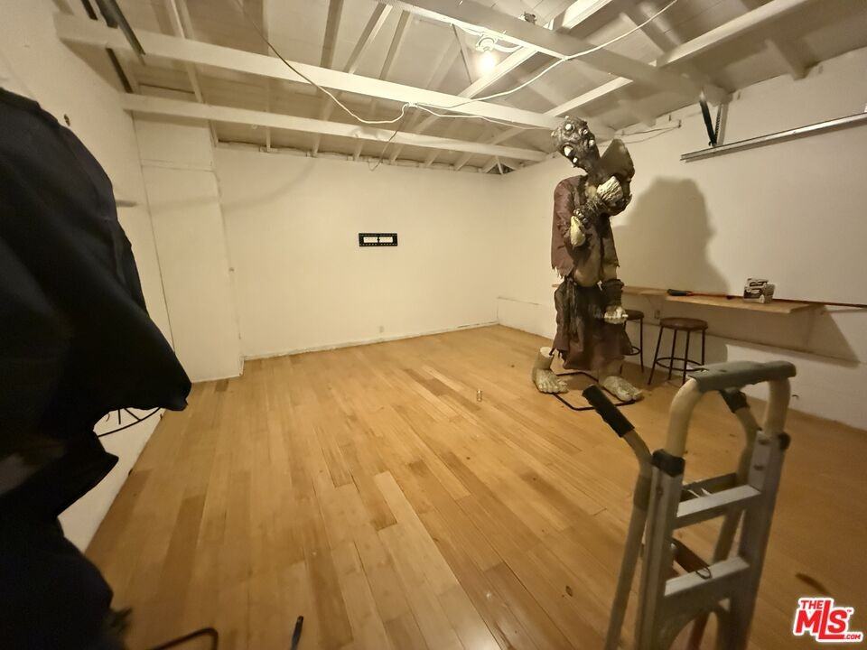 579 E Fairview Blvd #579-1 - Photo 4 of 5