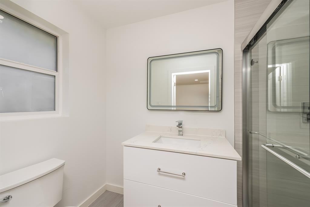 6123 Woodcrest Lane #6123 - Photo 3 of 28