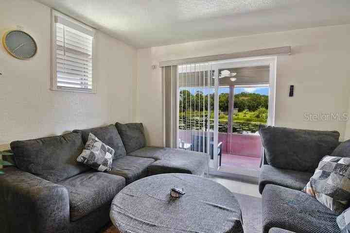 358 N 1st St #358 - Photo 4 of 16