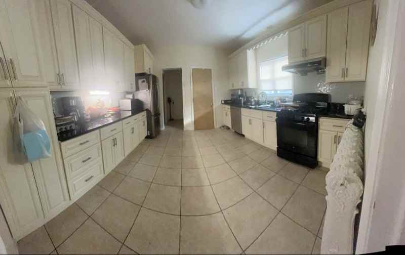 34 Franklin St #1 - Photo 6 of 13