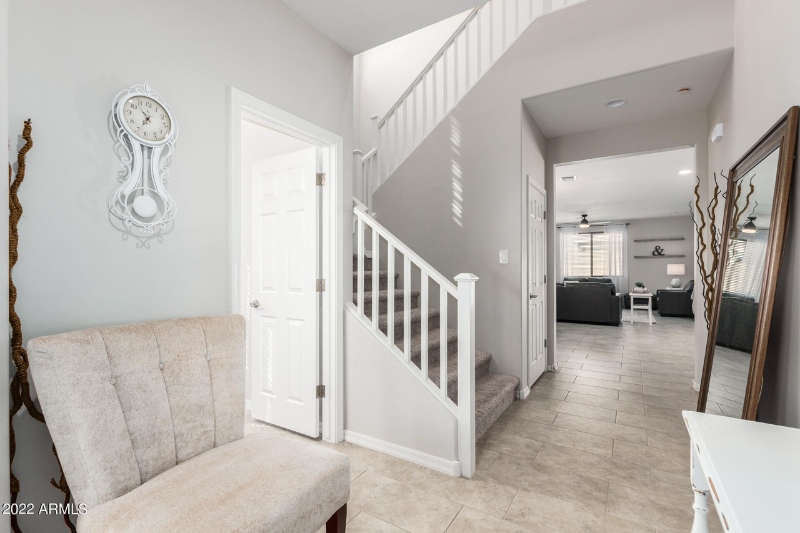 21188 West Almeria Road - Photo 3 of 20