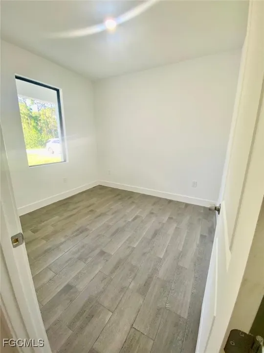 5427 Centennial Blvd - Photo 3 of 11