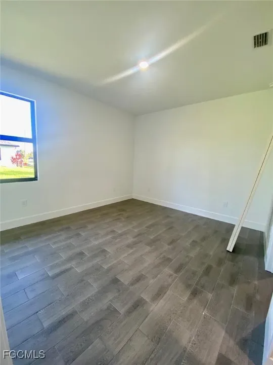 5427 Centennial Blvd - Photo 5 of 11