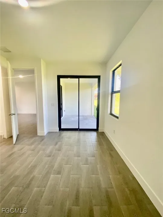 5427 Centennial Blvd - Photo 7 of 11