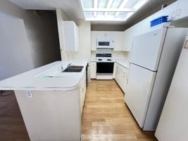 featured image of 492 Manani Place #T13