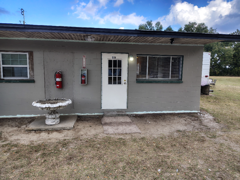 183 Se Camelot Loop #109 - Photo 2 of 6